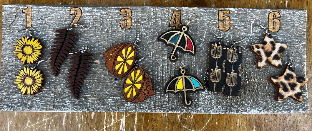 Earrings( wood)1k