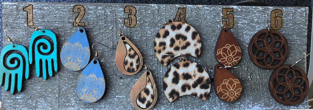 Earrings( wood)1w